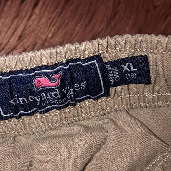 Vineyard vines Boys Stretch Jetty Shorts Size 18 - Picture 3 of 5